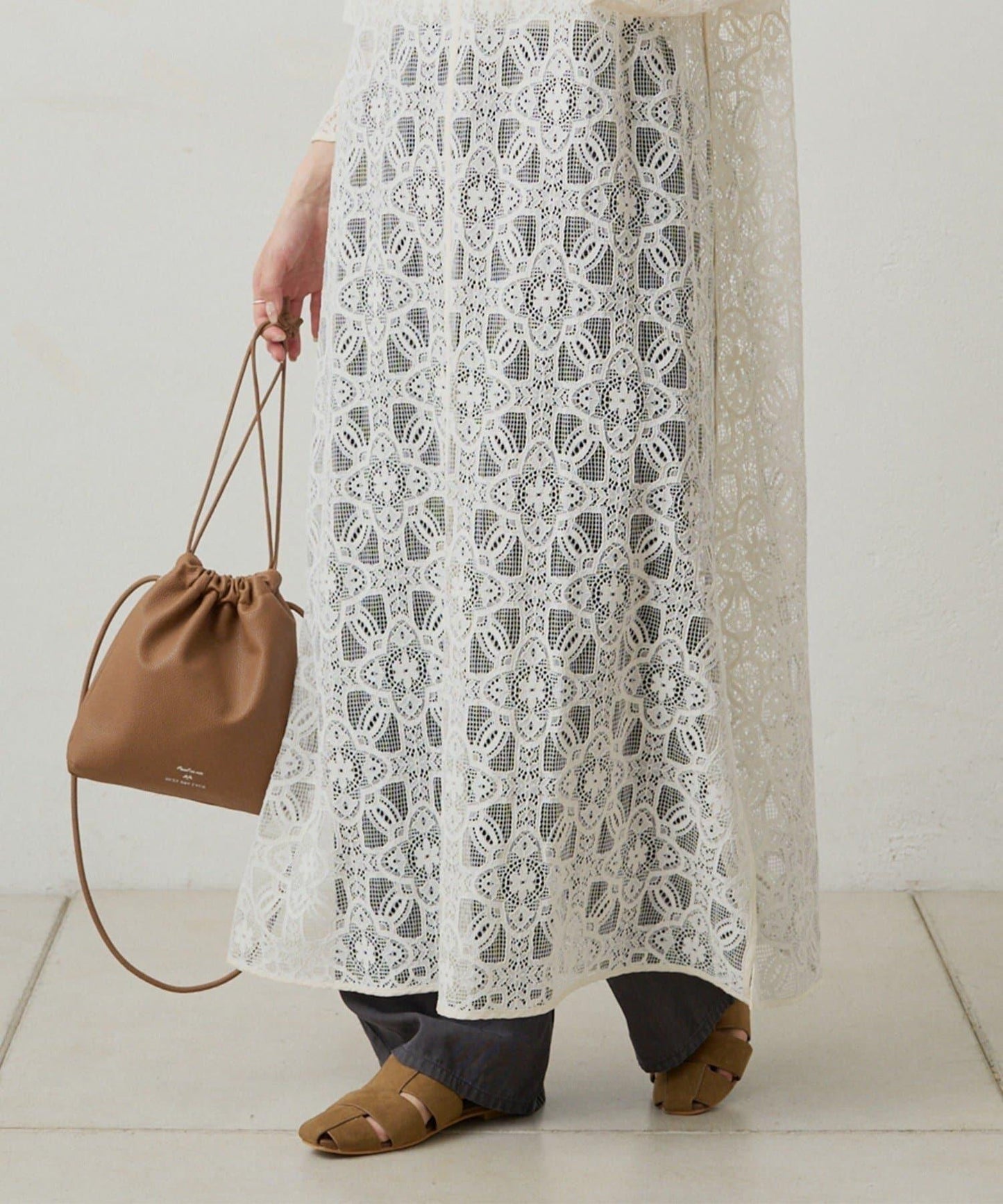 【PUAL CE CIN】雙面風格蕾絲連衣裙