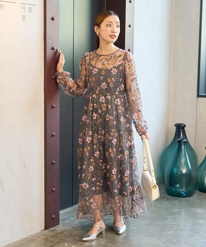 蕾絲刺繡花卉圖案連衣裙禮服