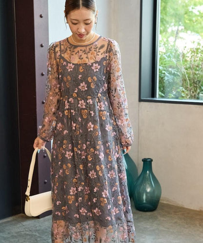 蕾絲刺繡花卉圖案連衣裙禮服