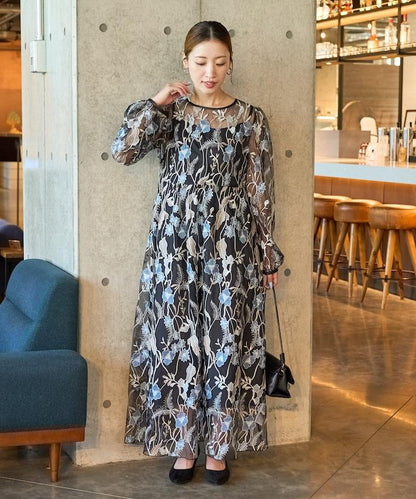 蕾絲刺繡花卉圖案連衣裙禮服