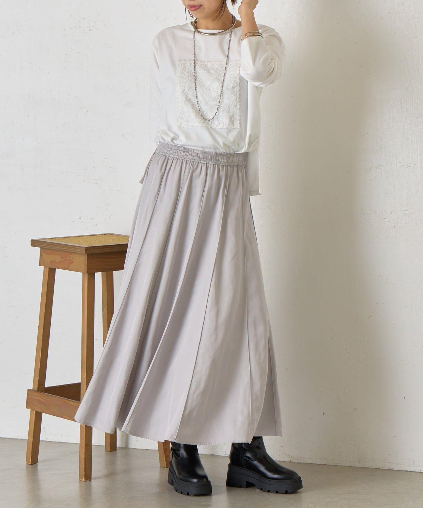 剪裁提花長袖T恤