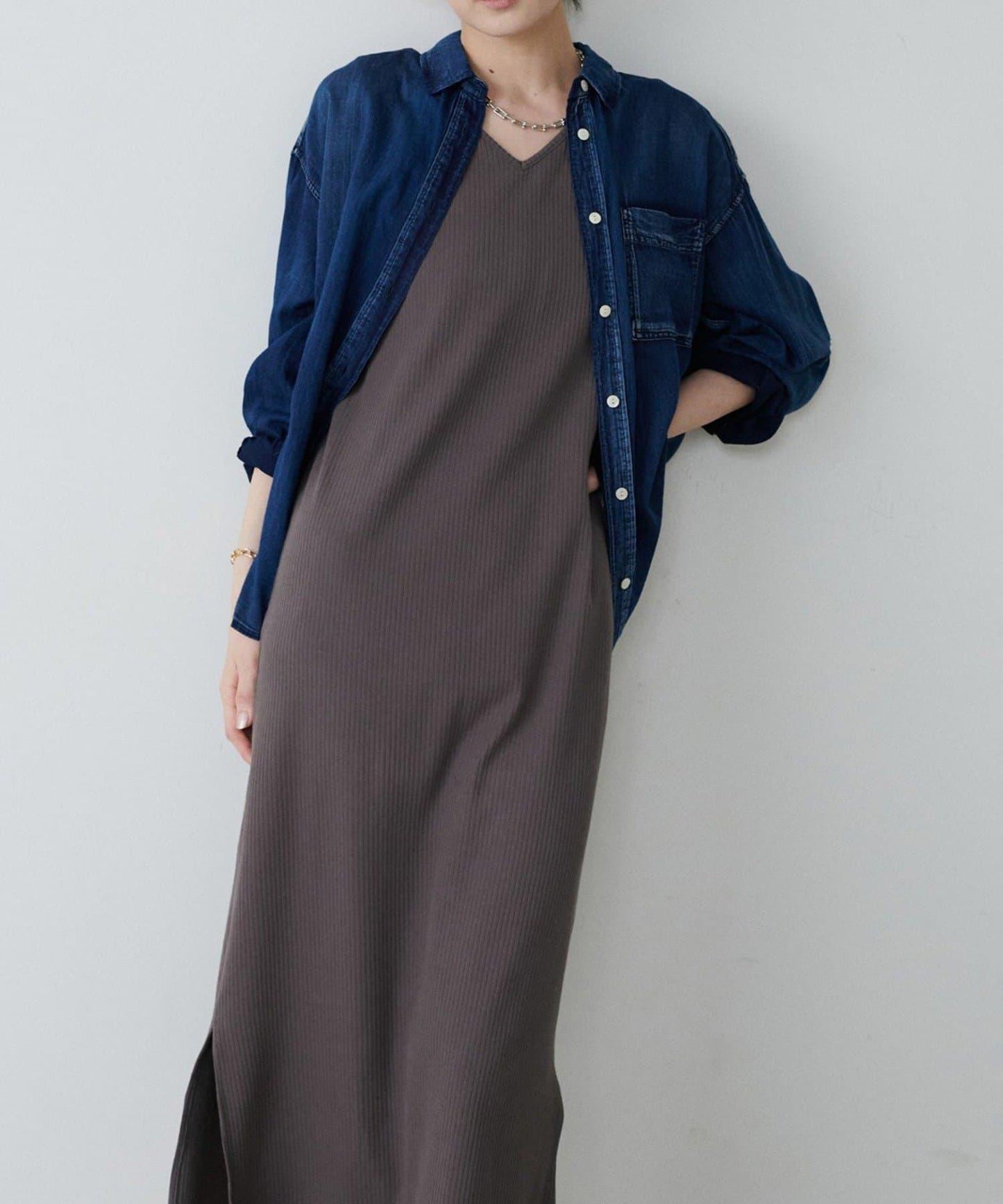 【LARUTA】前後兩穿寬鬆開叉連衣裙