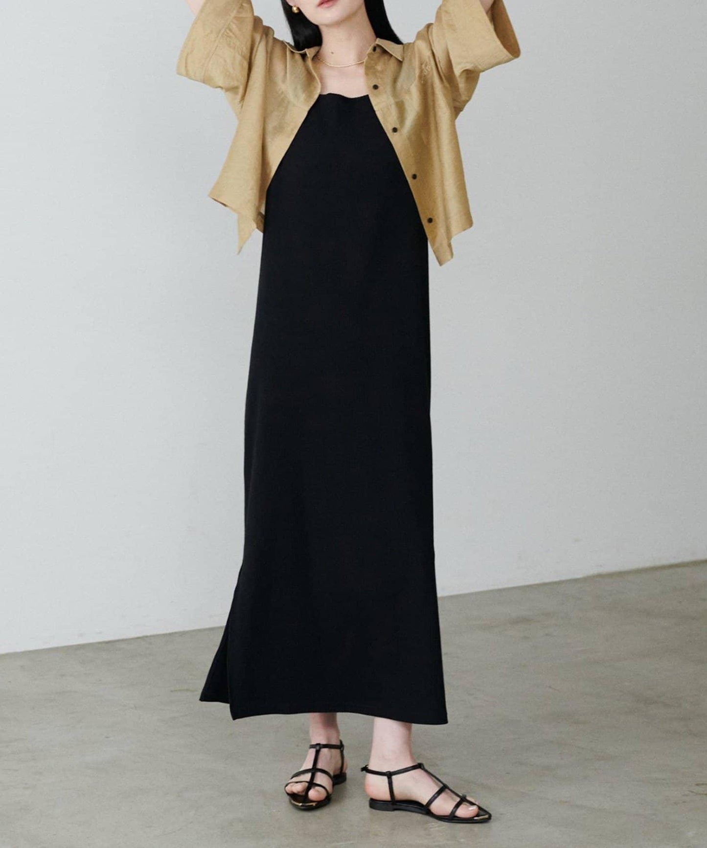 【LARUTA】前後兩穿寬鬆開叉連衣裙