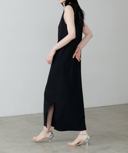 【LARUTA】前後兩穿寬鬆開叉連衣裙