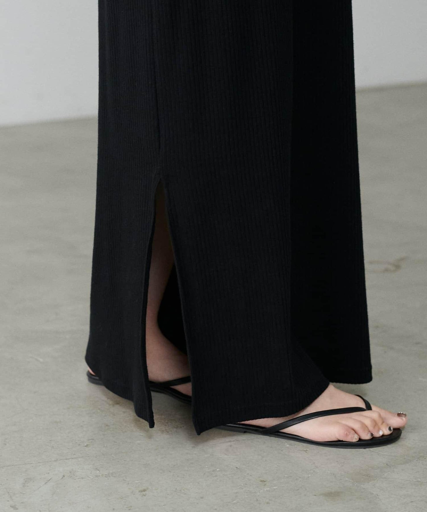 【LARUTA】前後兩穿寬鬆開叉連衣裙