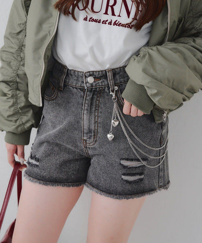 帶愛心鏈裝飾短褲