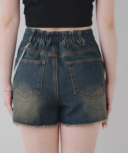 帶愛心鏈裝飾短褲