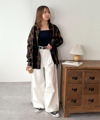 【Discoat】防潑水白色牛仔褲