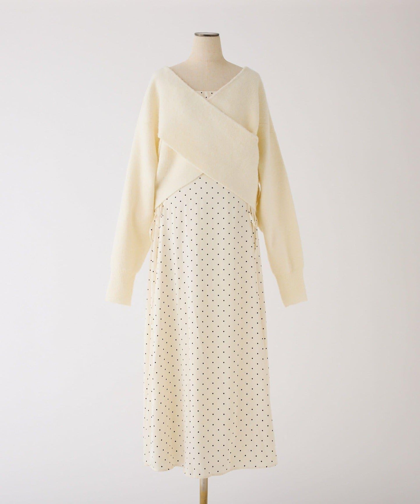 【套裝促銷商品】交叉針織&側邊繫帶吊帶連衣裙套裝