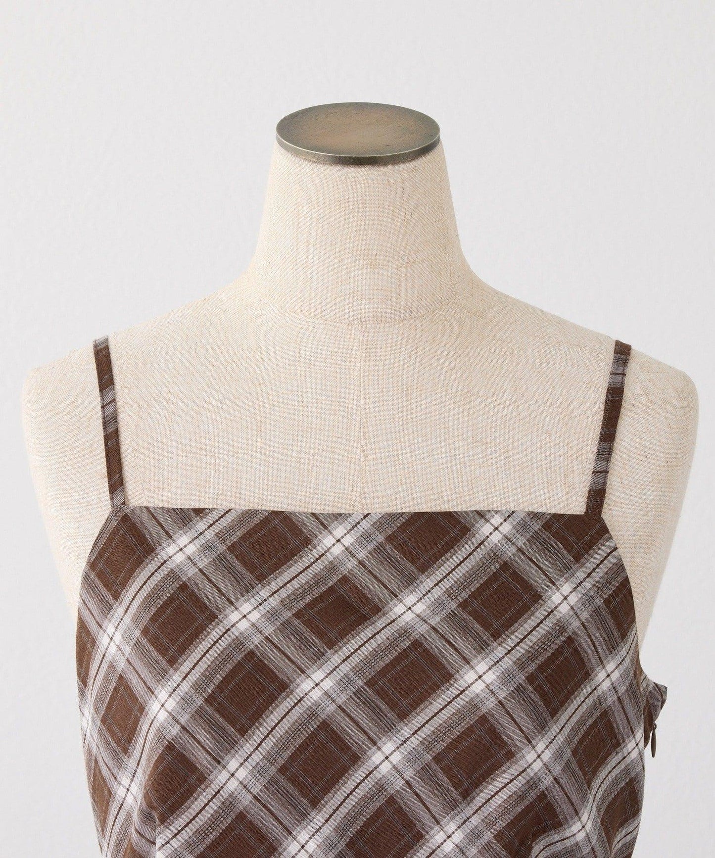 【套裝優惠活動商品】後背繫帶蕾絲吊帶連衣裙