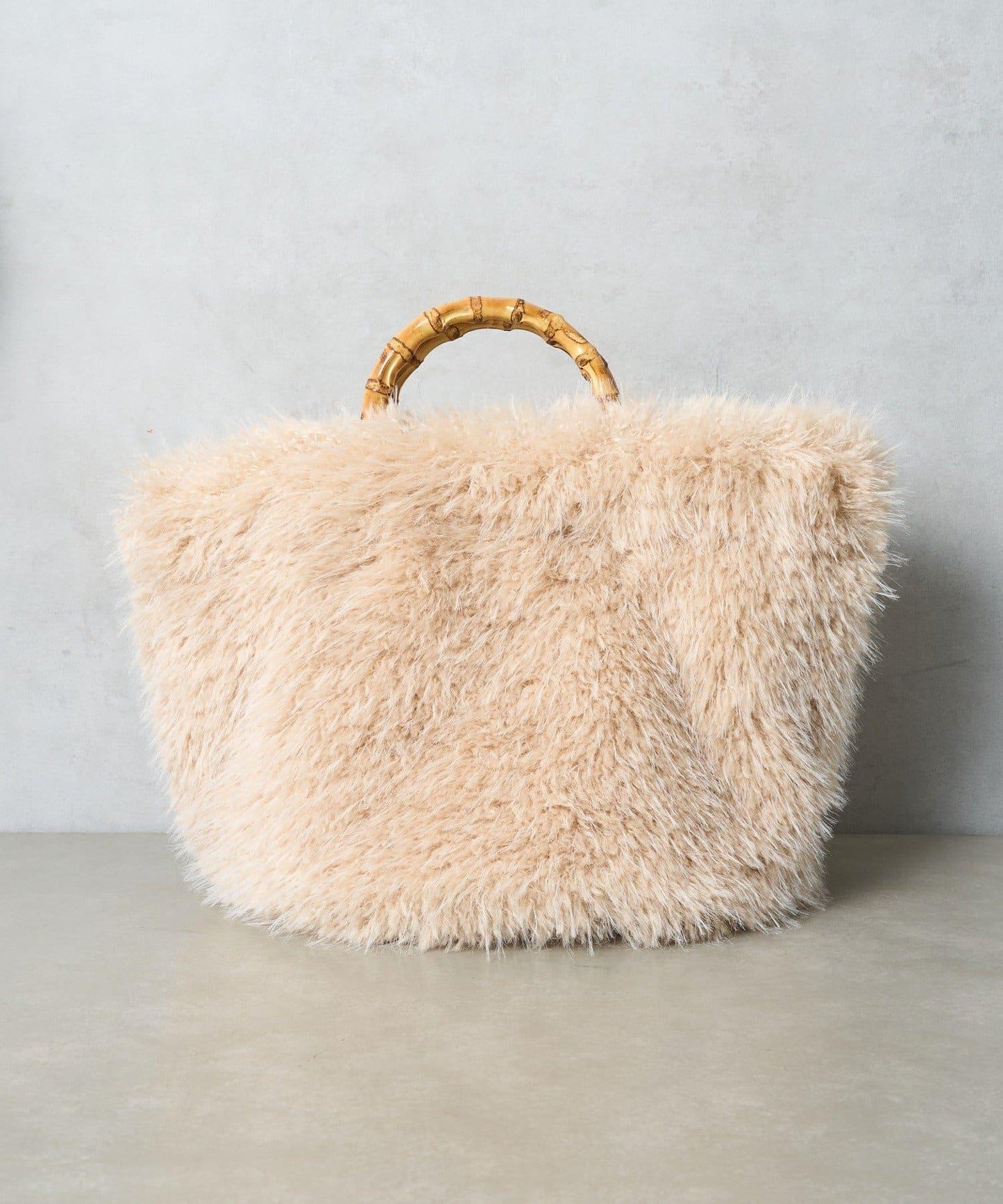 FUR BAMBOO TOTE 毛絨竹柄托特包