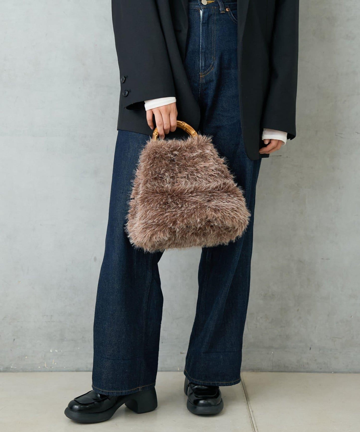 FUR BAMBOO TOTE 毛絨竹柄托特包