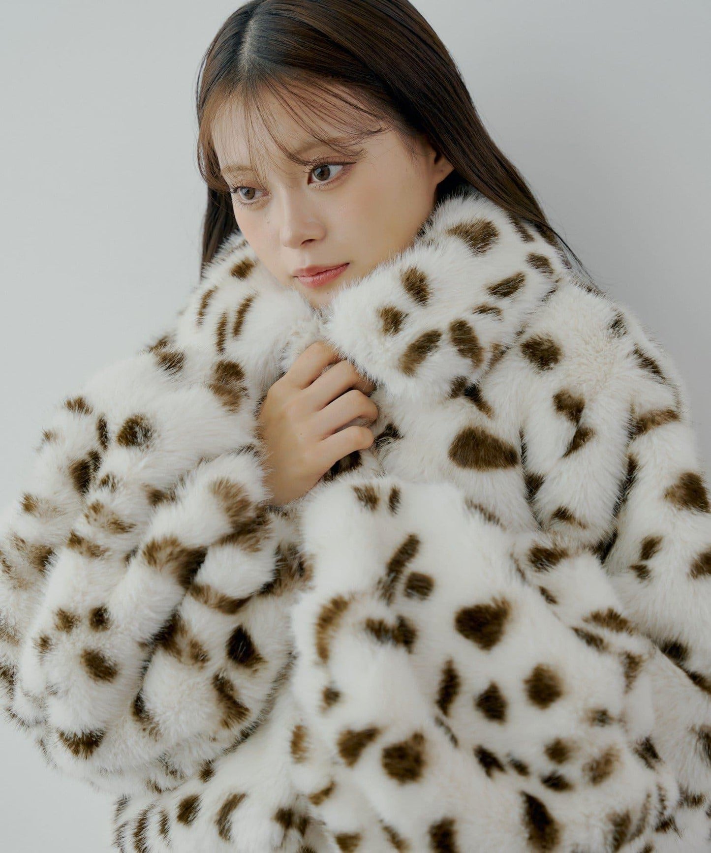 【SALON by Chico】可拆卸領短款動物紋大衣