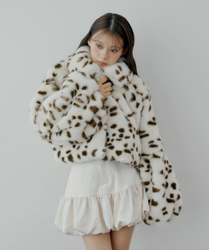 【SALON by Chico】可拆卸領短款動物紋大衣