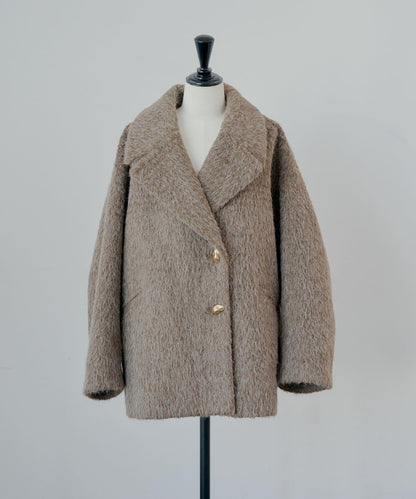 金色紐扣毛邊寬鬆大衣