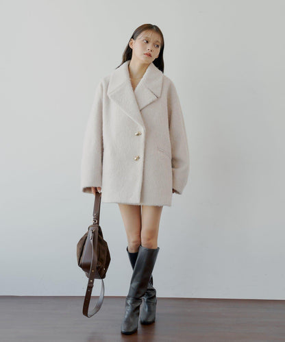 金色紐扣毛邊寬鬆大衣