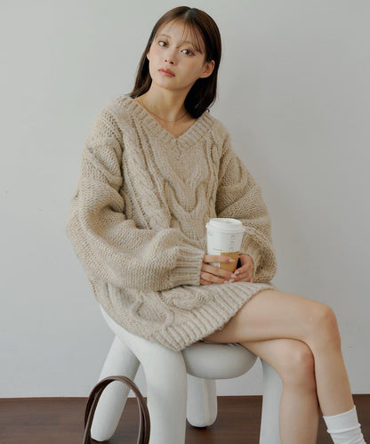 麻花V領寬鬆針織連衣裙