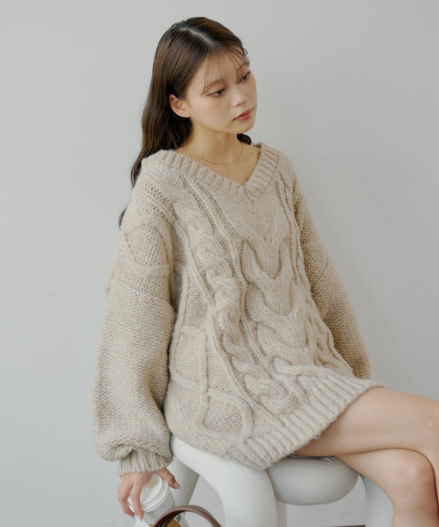 麻花V領寬鬆針織連衣裙