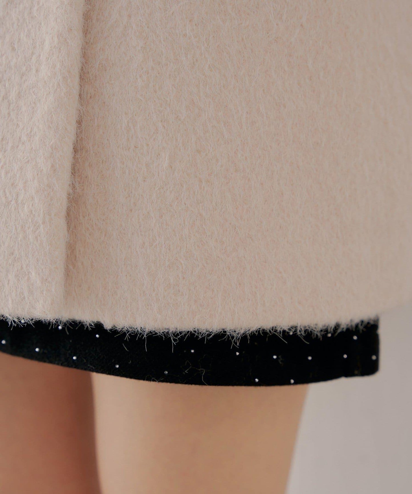 金色紐扣毛邊寬鬆大衣