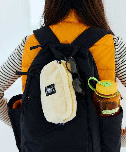 特別款絨毛方形收納包 M