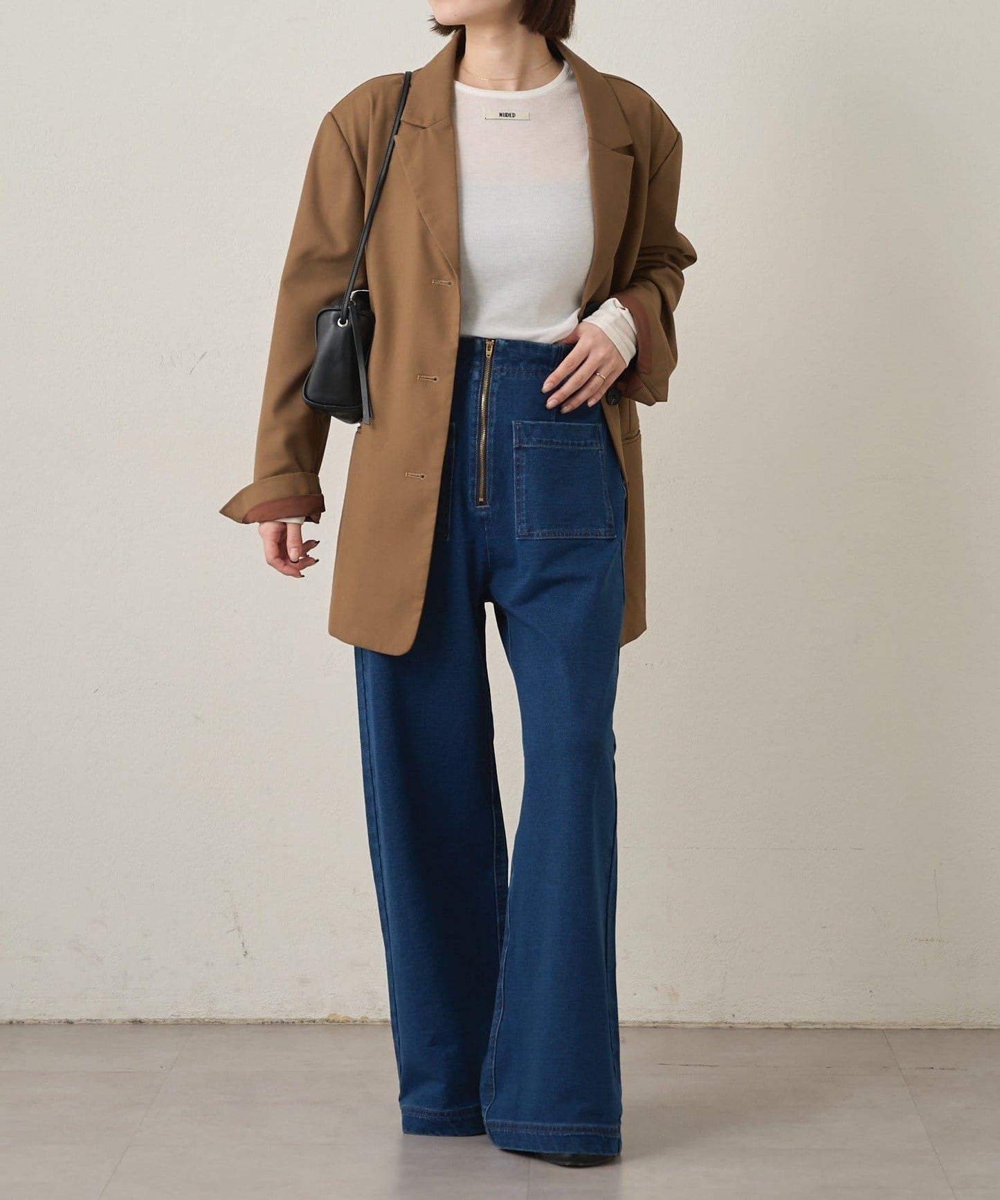 衛衣牛仔喇叭褲