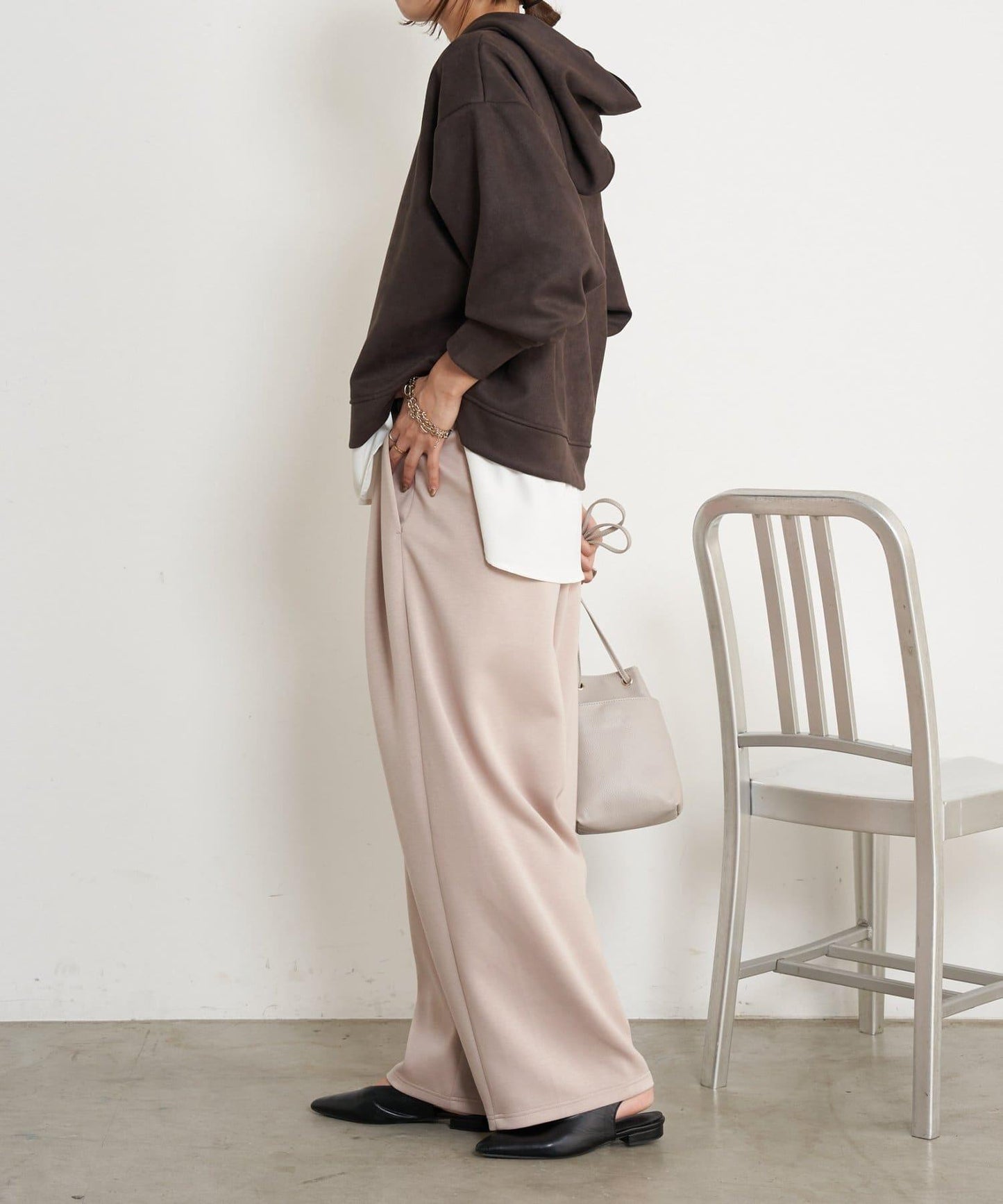 曲線剪裁束身褲