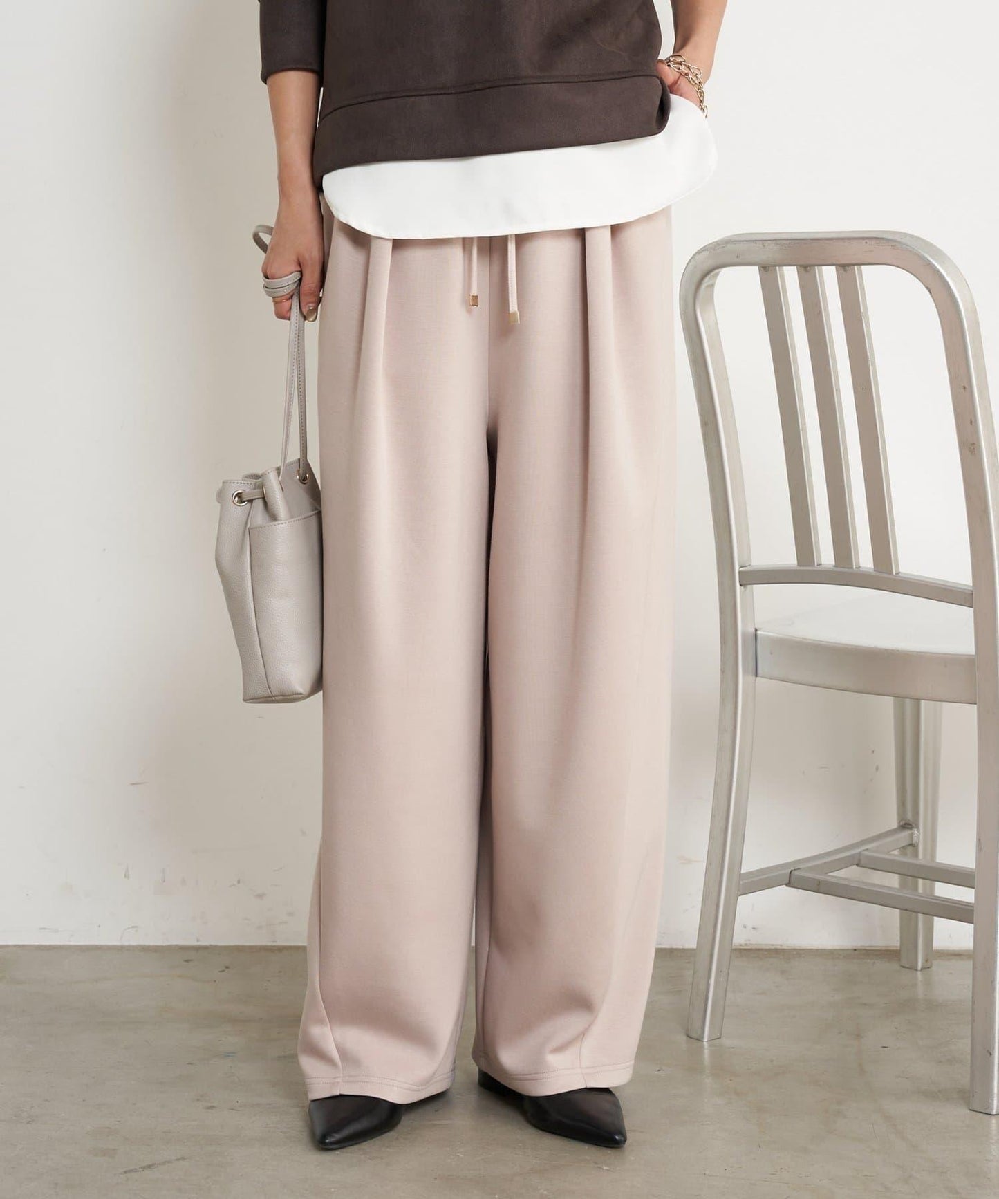 曲線剪裁束身褲