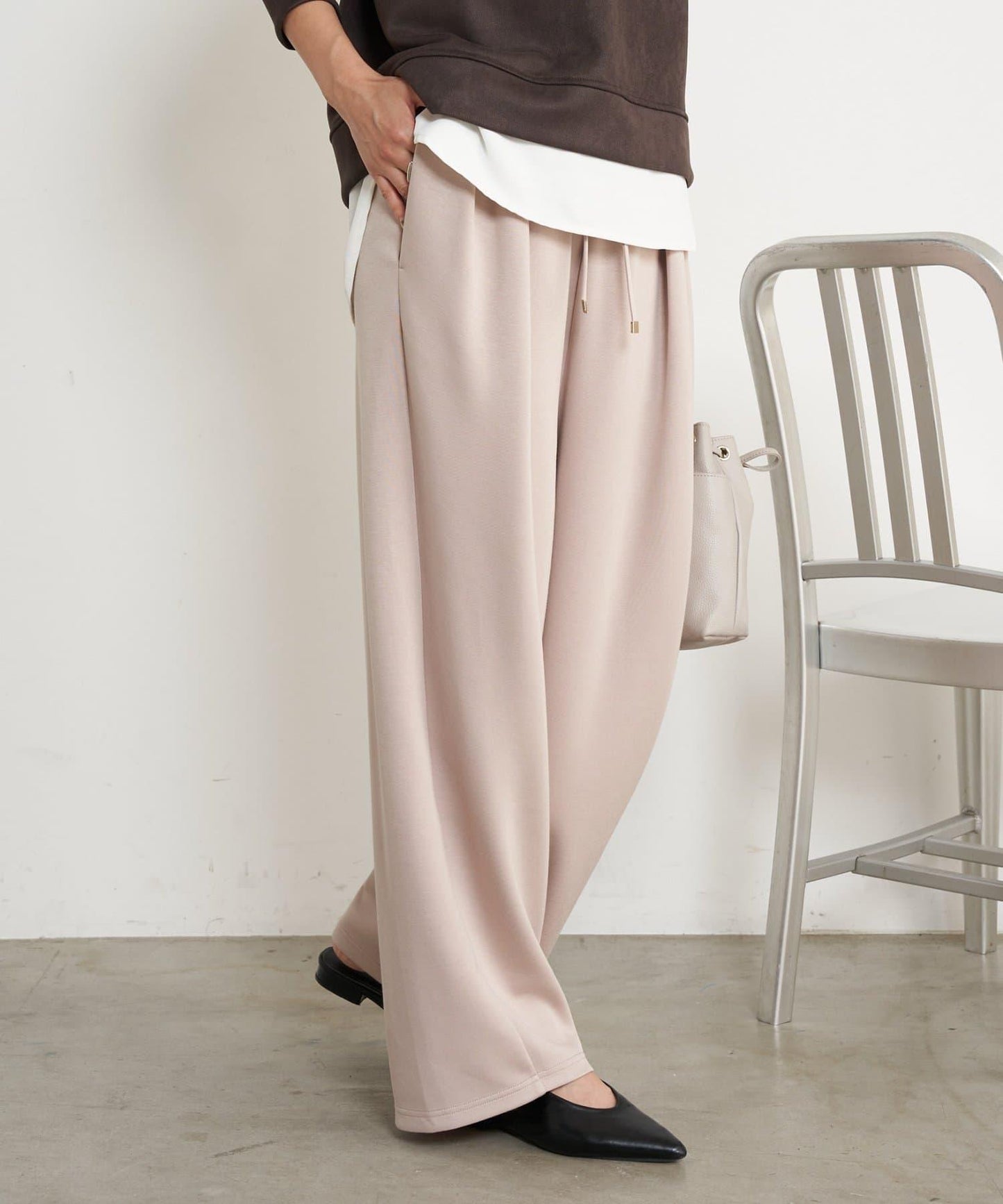 曲線剪裁束身褲