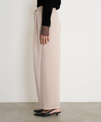 曲線剪裁束身褲