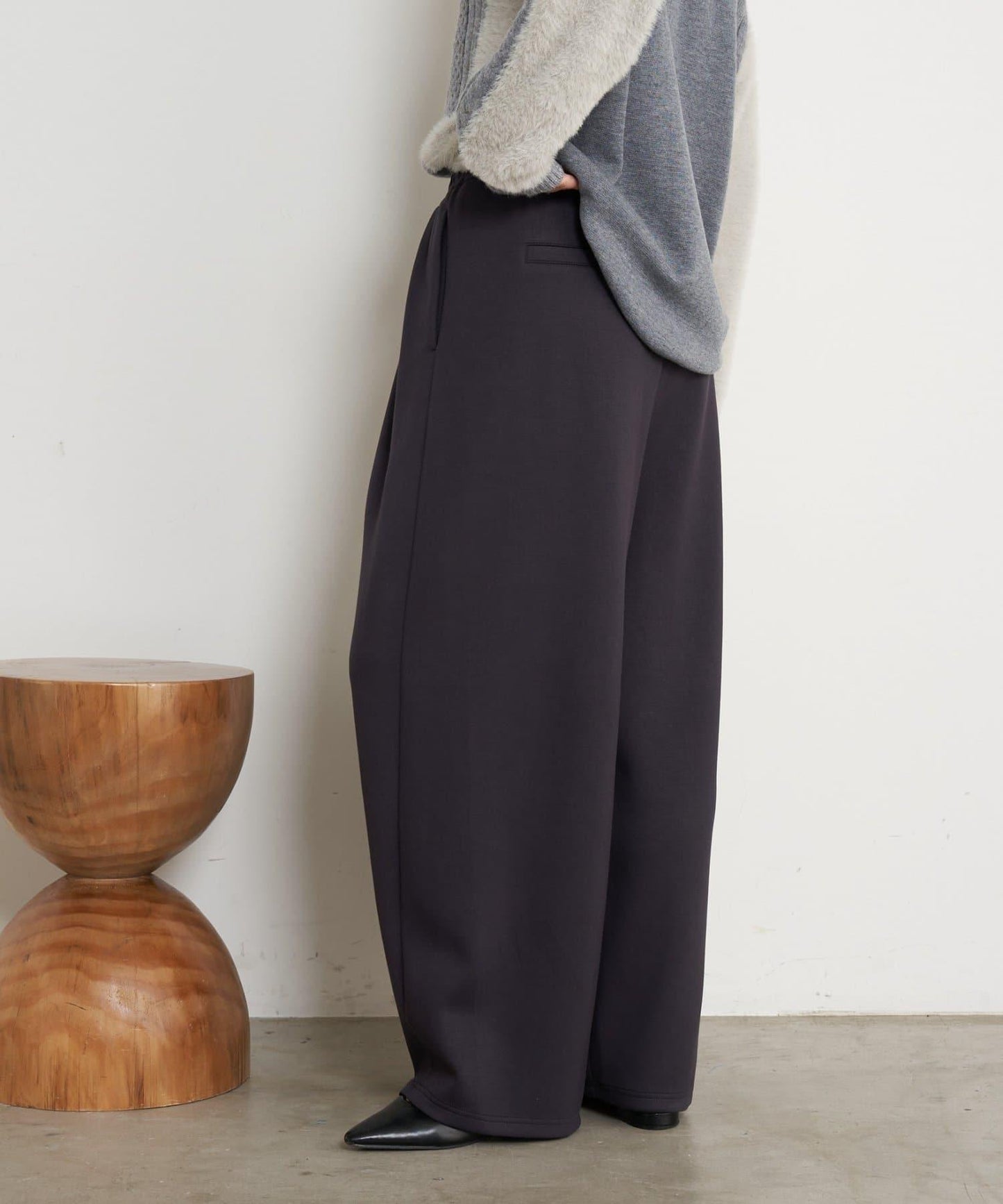 曲線剪裁束身褲