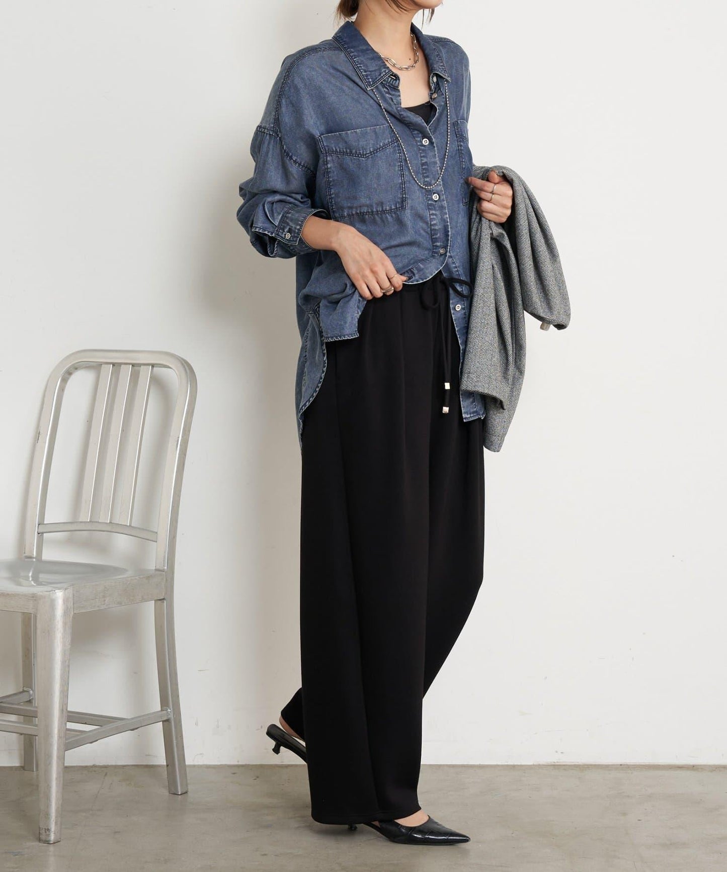 曲線剪裁束身褲