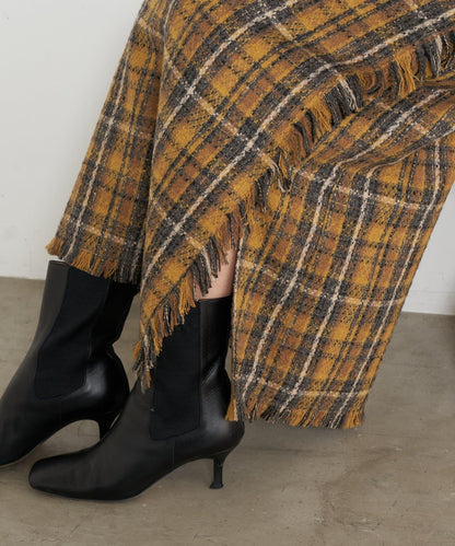 格紋流蘇修身半身裙