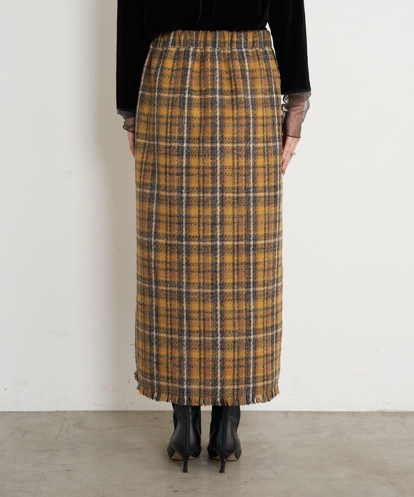 格紋流蘇修身半身裙