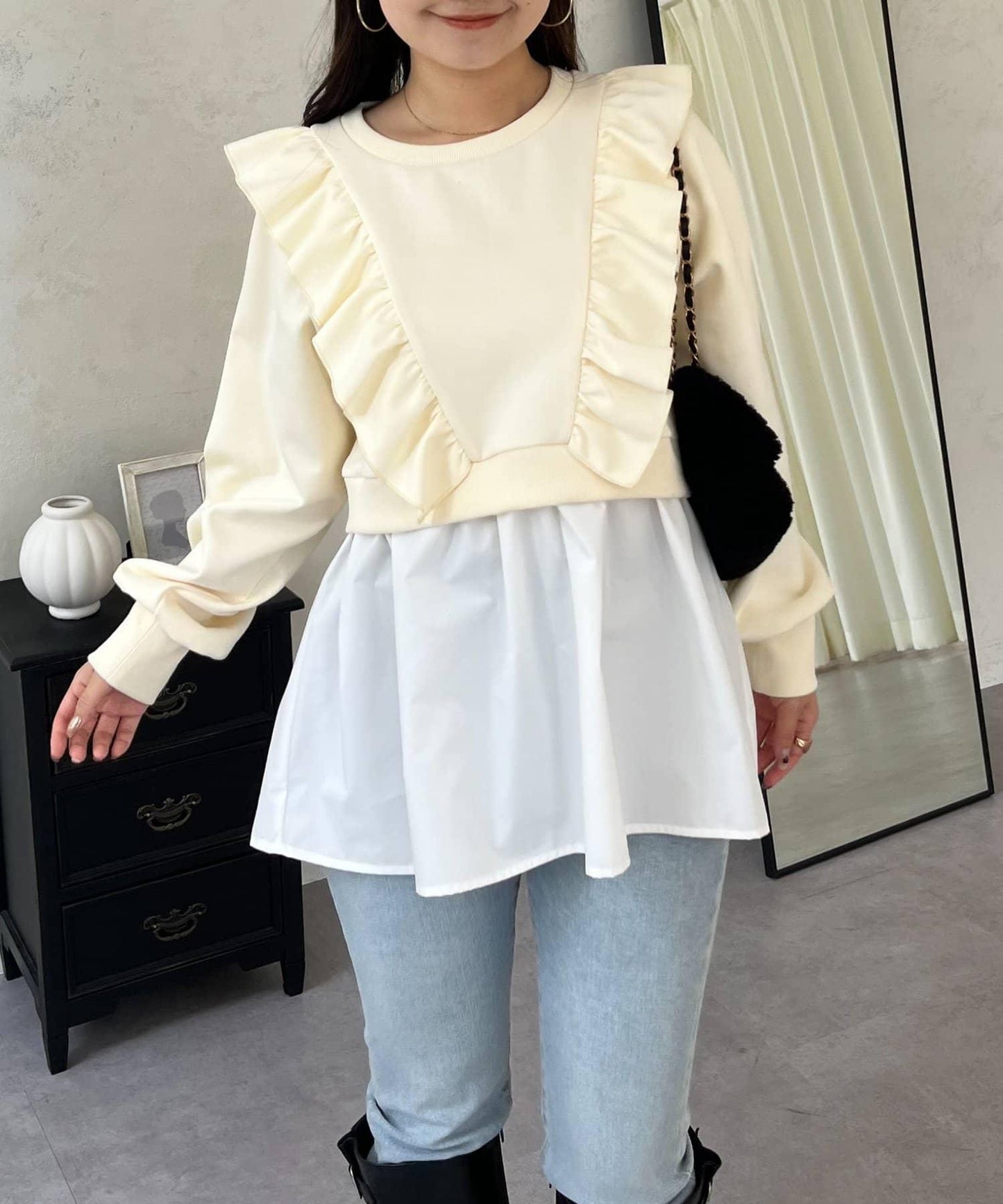 荷葉邊拼接荷葉下襬衛衣