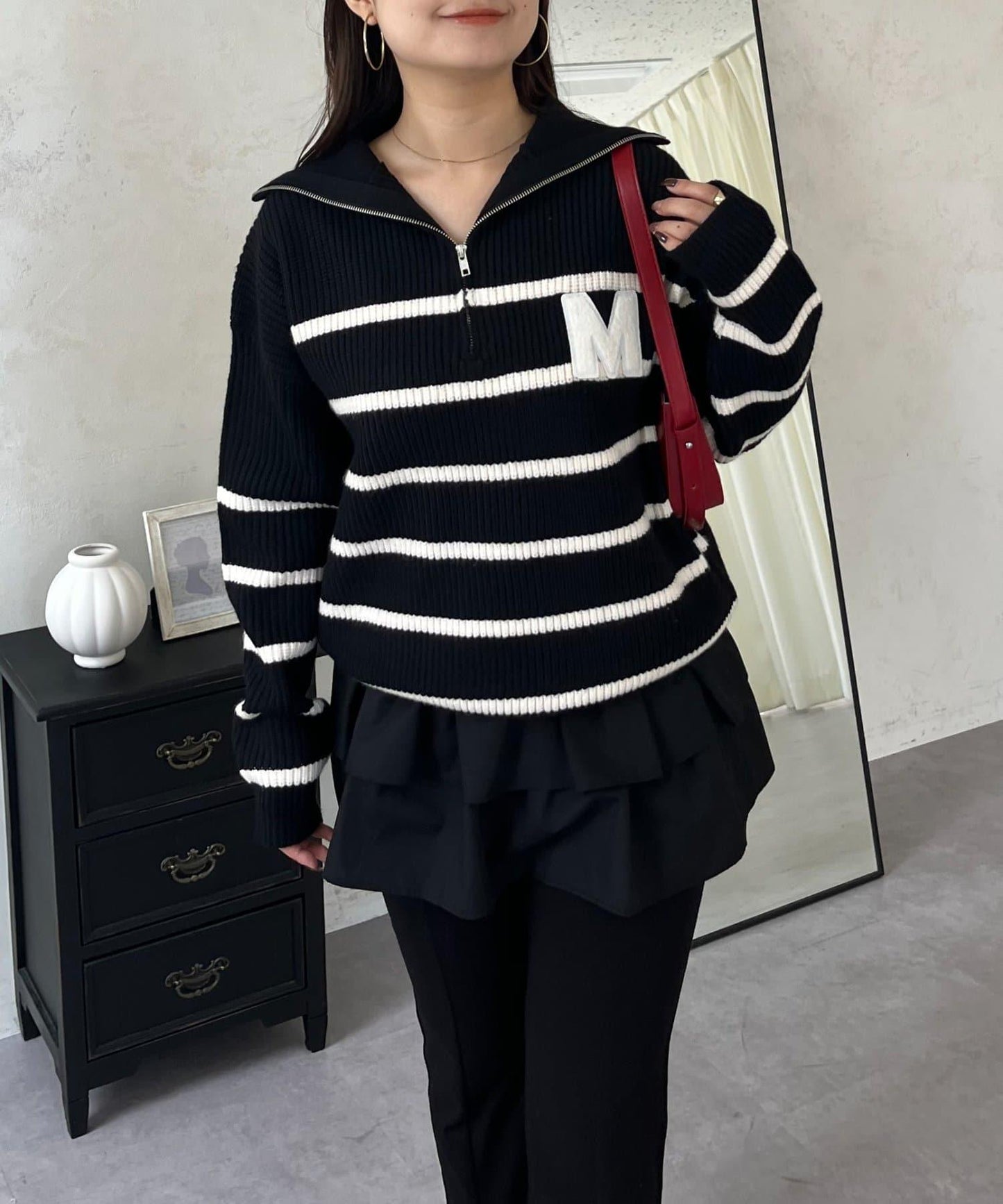 徽章標誌半拉鍊條紋針織衫