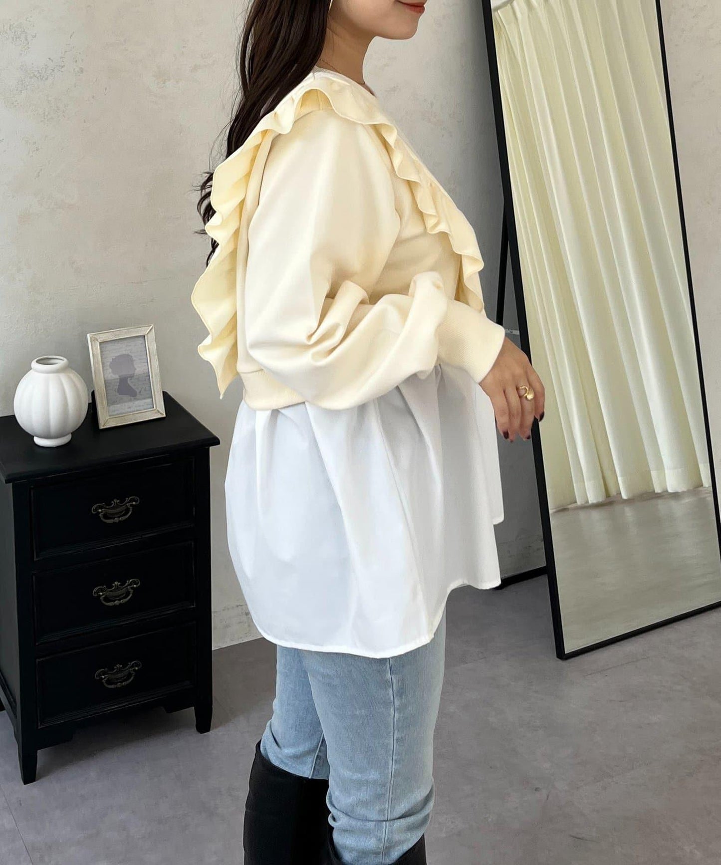 荷葉邊拼接荷葉下襬衛衣