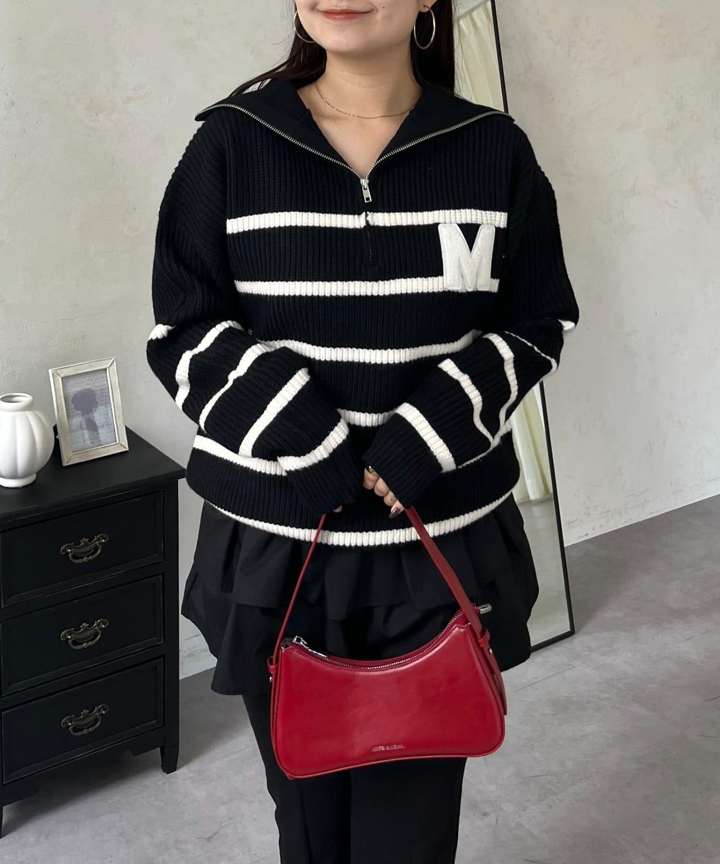 徽章標誌半拉鍊條紋針織衫