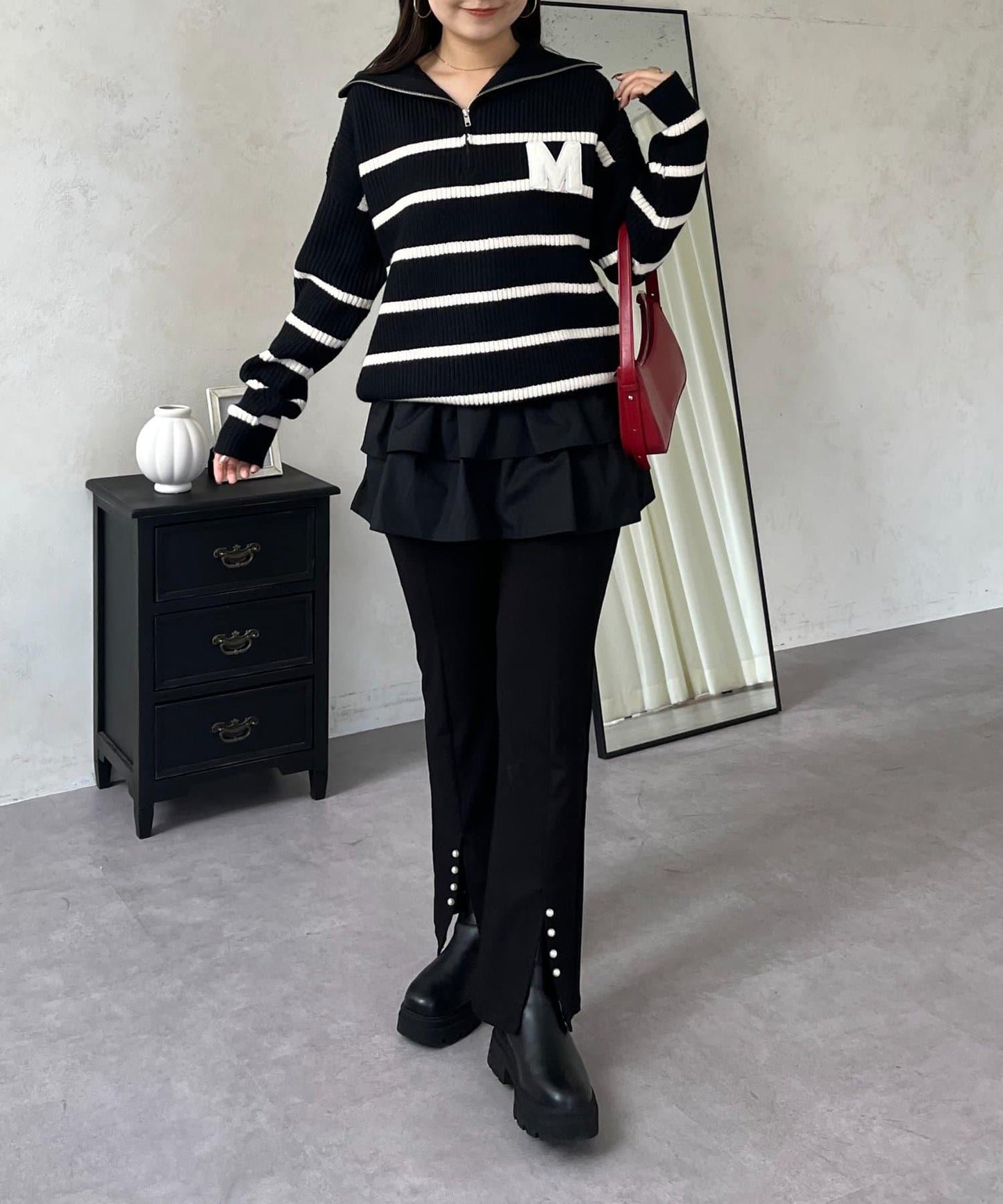 徽章標誌半拉鍊條紋針織衫