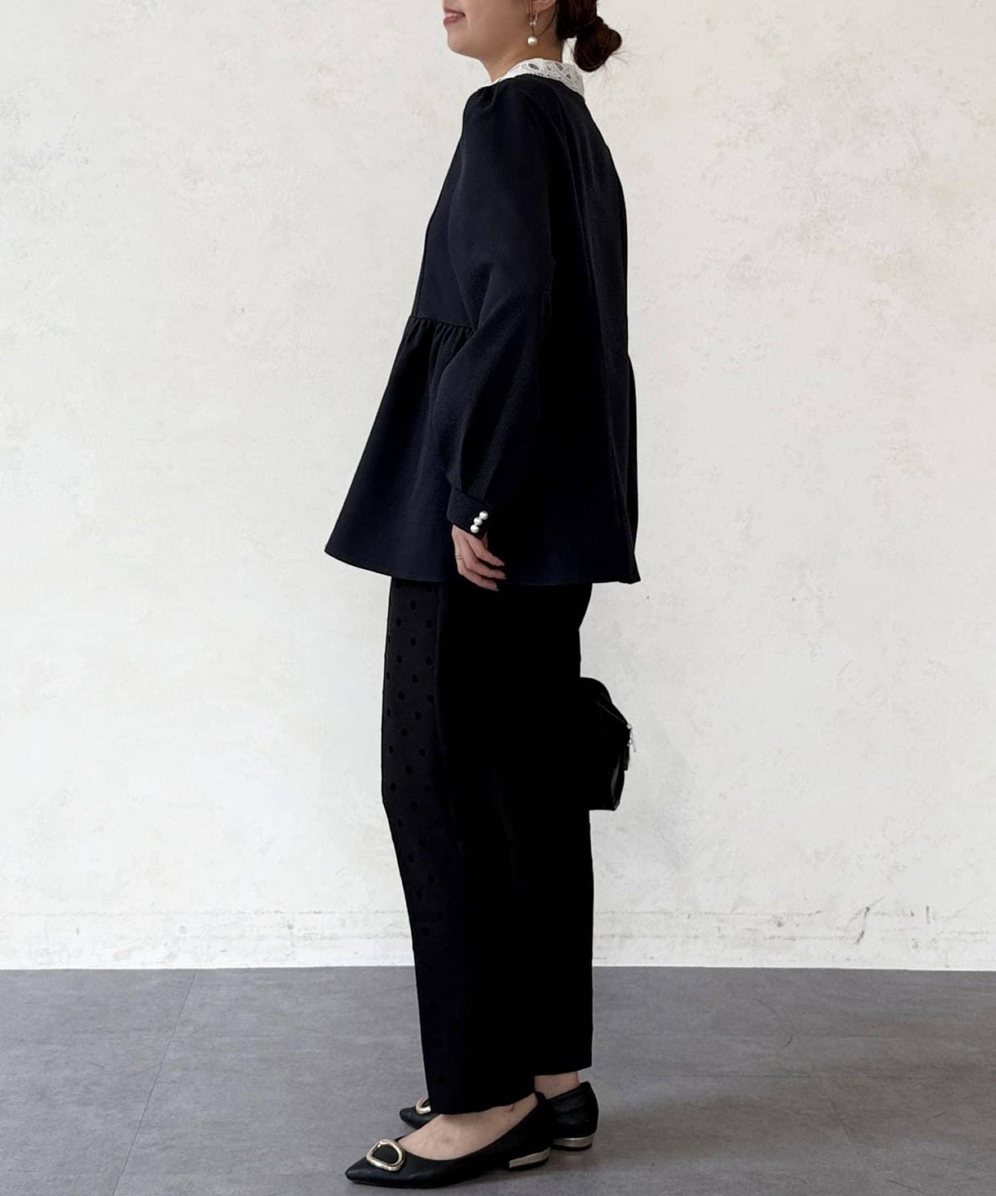 【MAYURI企畫】【適合正式場合】可拆卸領前拉鍊荷葉邊下襬襯衫