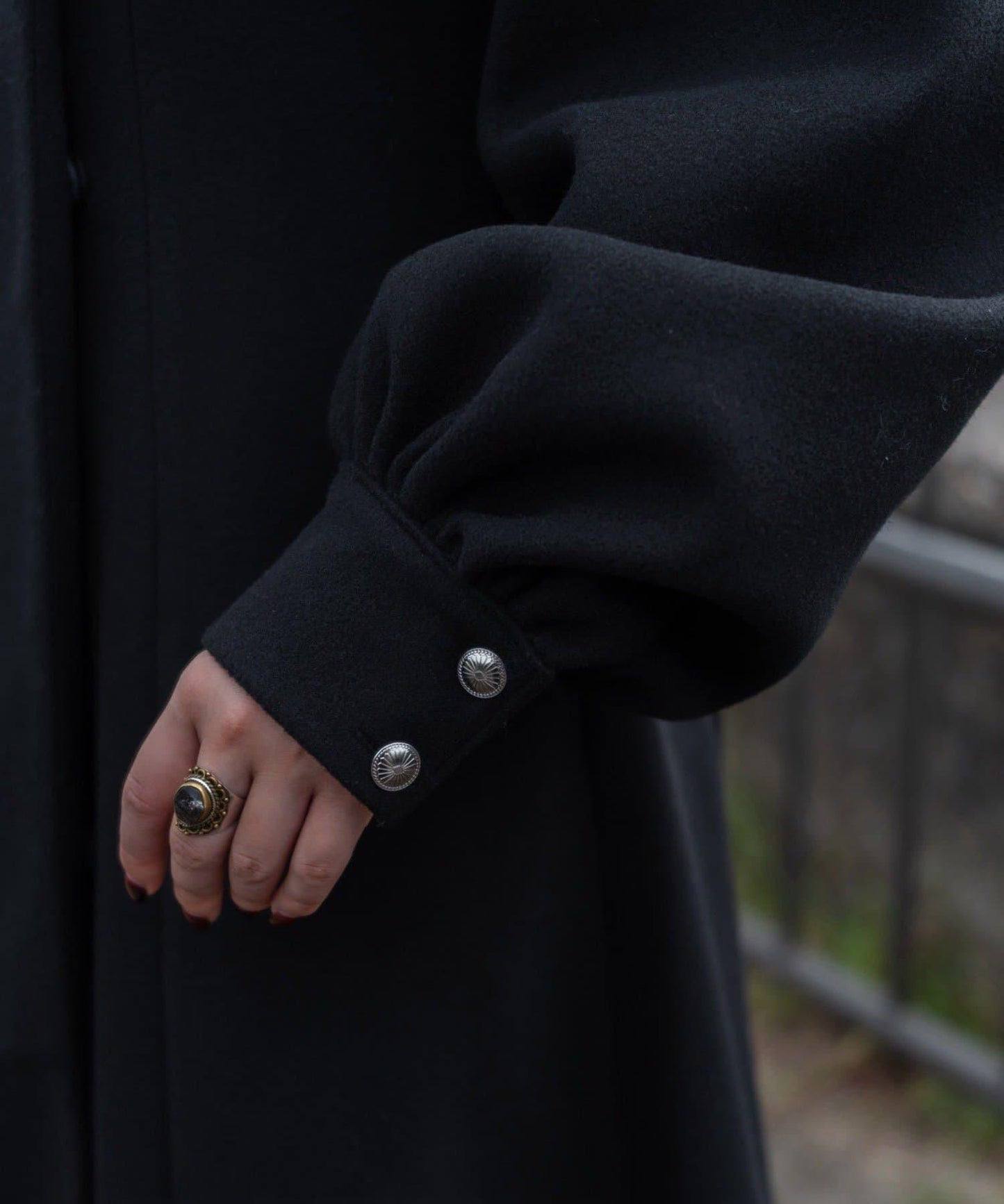 【Mavie..7】【3尺碼可選】圍巾套裝喇叭長款大衣