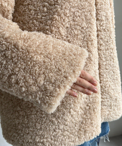 【インフルエンサーOKOCHI企畫】羊羔絨短夾克