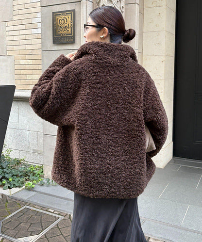 【インフルエンサーOKOCHI企畫】羊羔絨短夾克