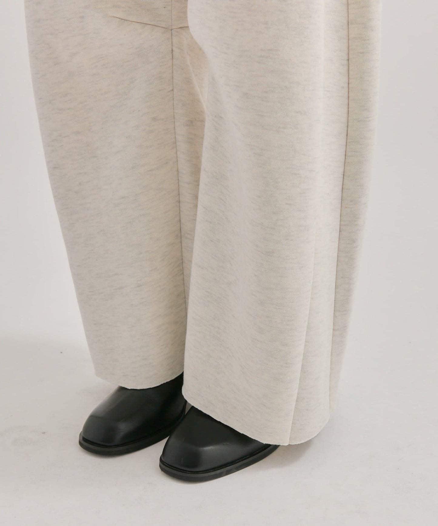 【EC限定】加絨彎曲運動褲