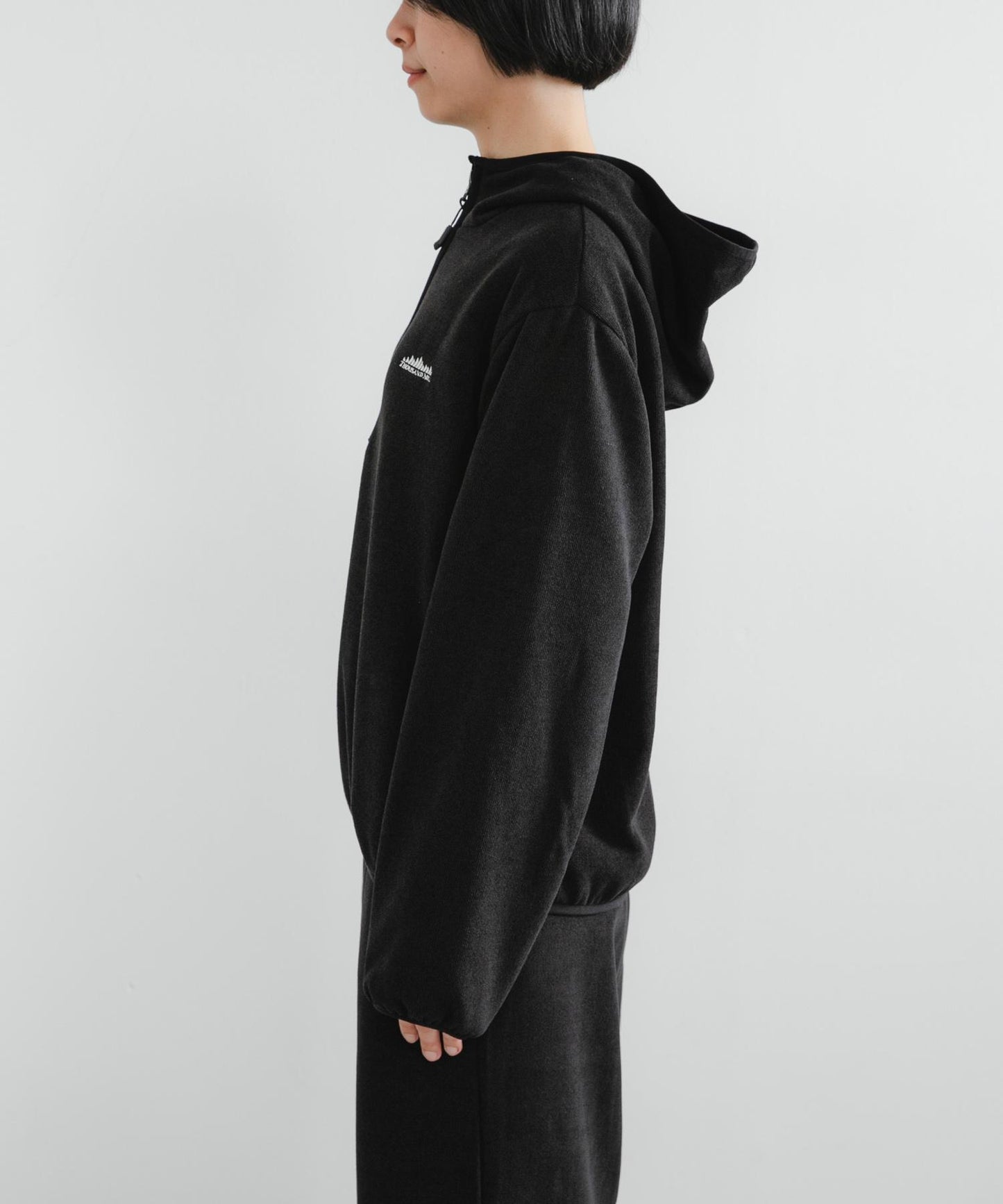 THOUSAND MILE×URBAN RESEARCH 聯名針織抓絨半拉鍊連帽衛衣