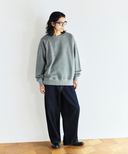 COMFORT HEATHER 復古風格內刷毛插肩圓領衛衣