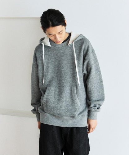 COMFORT HEATHER 復古風格加絨連帽衛衣