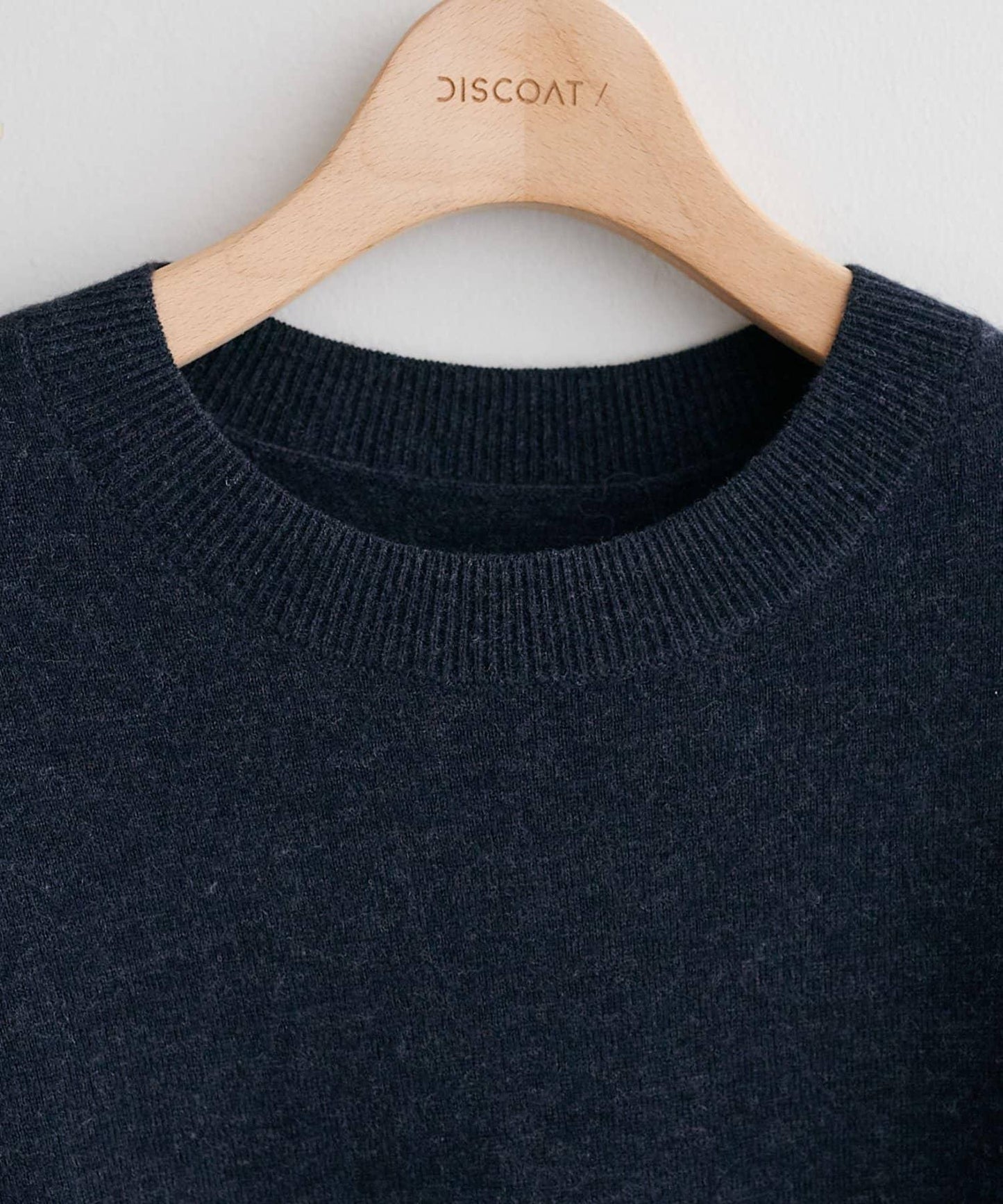 【Discoat】超細羊毛圓領針織衫