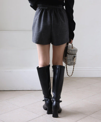 配腰帶休閒短褲