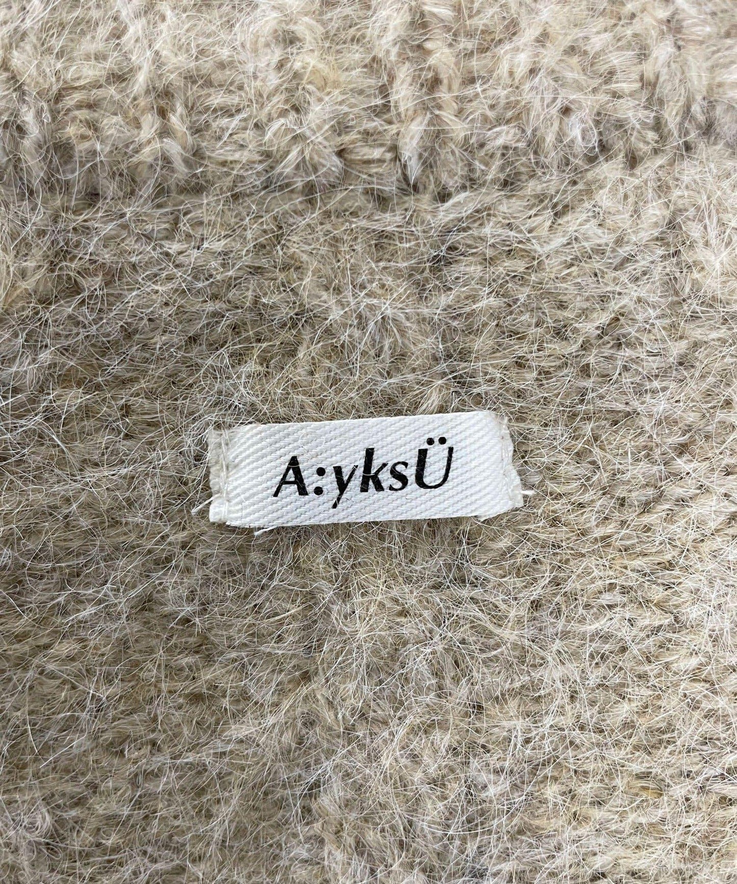 【あやっち(@_acoba_)企畫】麻花編織蝴蝶結流蘇一字肩針織衫