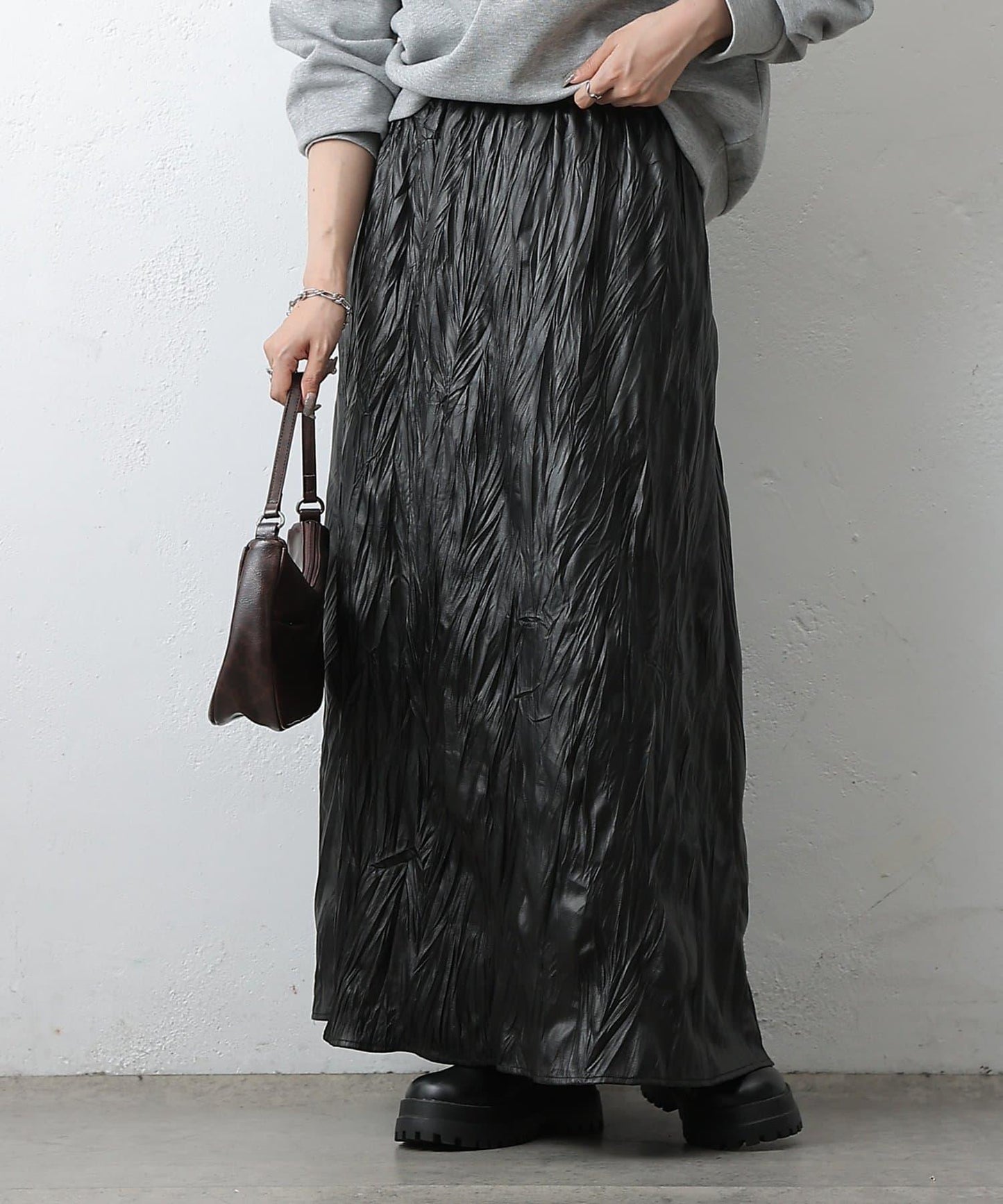 仿皮褶皺半身裙